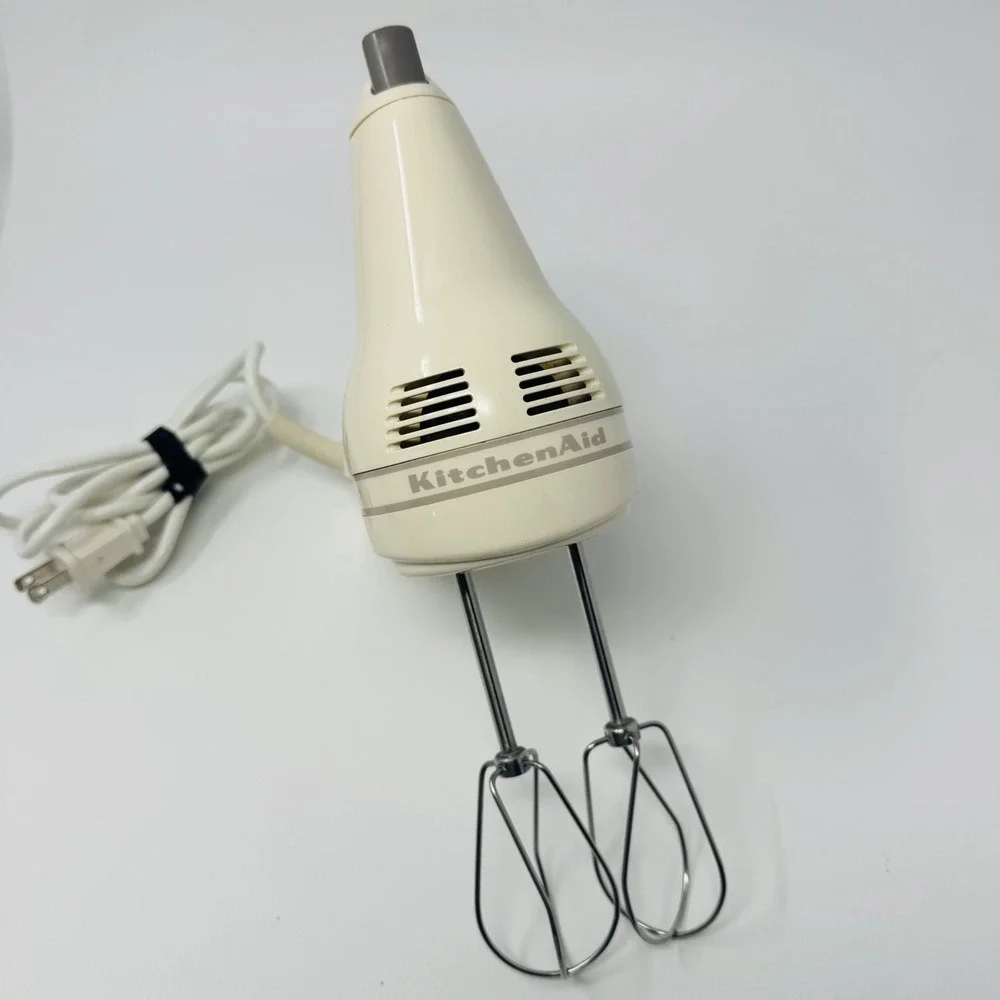 KitchenAid Ultra Power Plus 7 Hand Mixer Cream Electronic Control 7 Speed